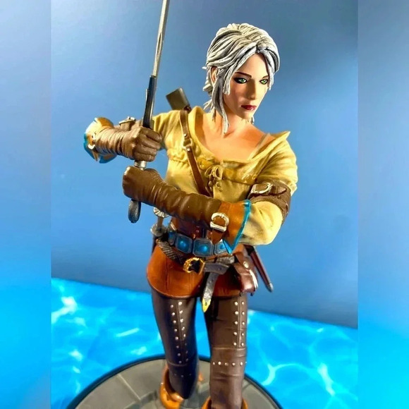 The Witcher 3:  Wild Hunt - Dark Horse Series 1 Figure / Statue - Ciri - Rare - Picture 1 of 15